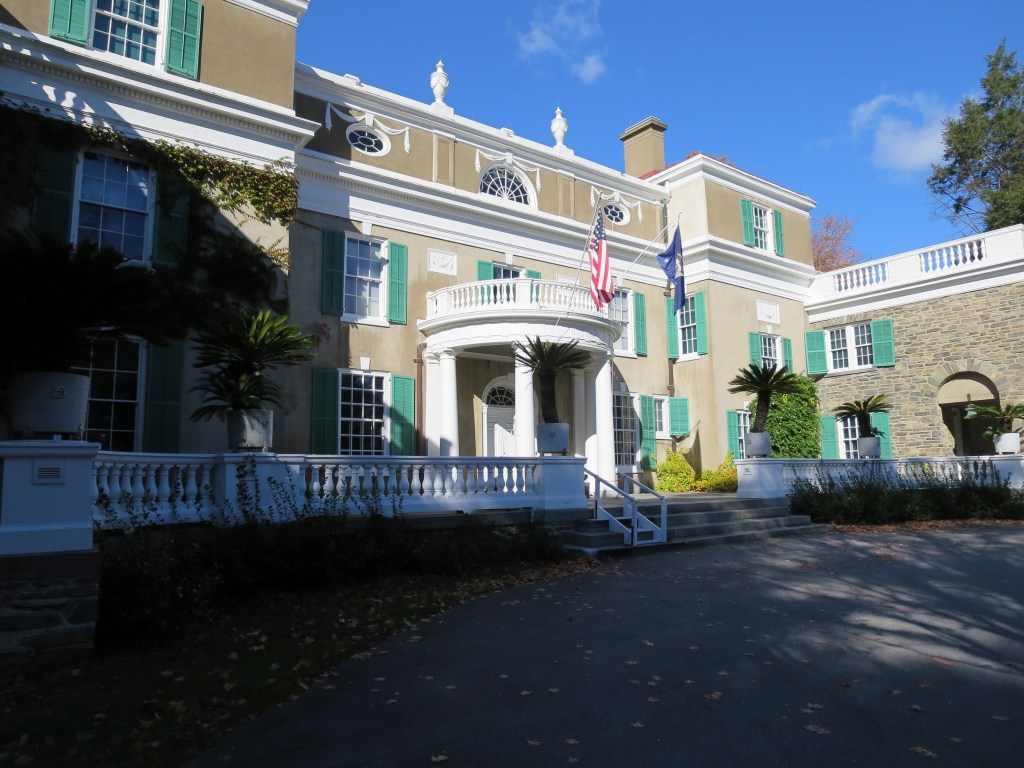 Not too shabby, eh?  Again with the Dutch colonial influence, and much more "homey" than the Vanderbilt mansion up the road.
